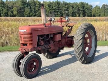 Main image Farmall H